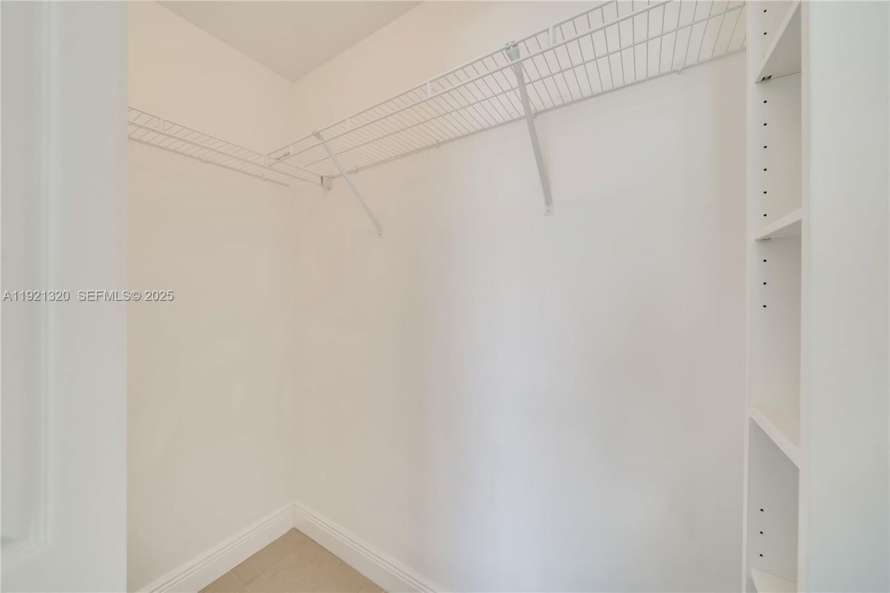 140 S Dixie Hwy, Unit 602, Hollywood, FL 33020 Photo