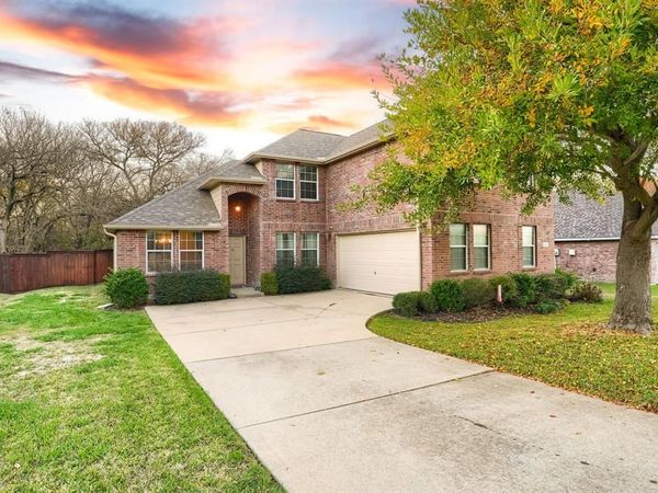 327 Crosscreek Drive, Wylie, TX 75098
