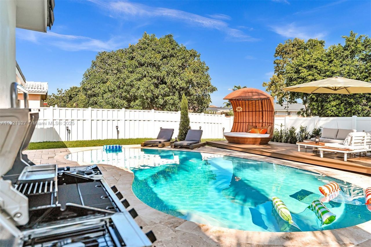 5005 Johnson St, Hollywood, FL 33021 Photo