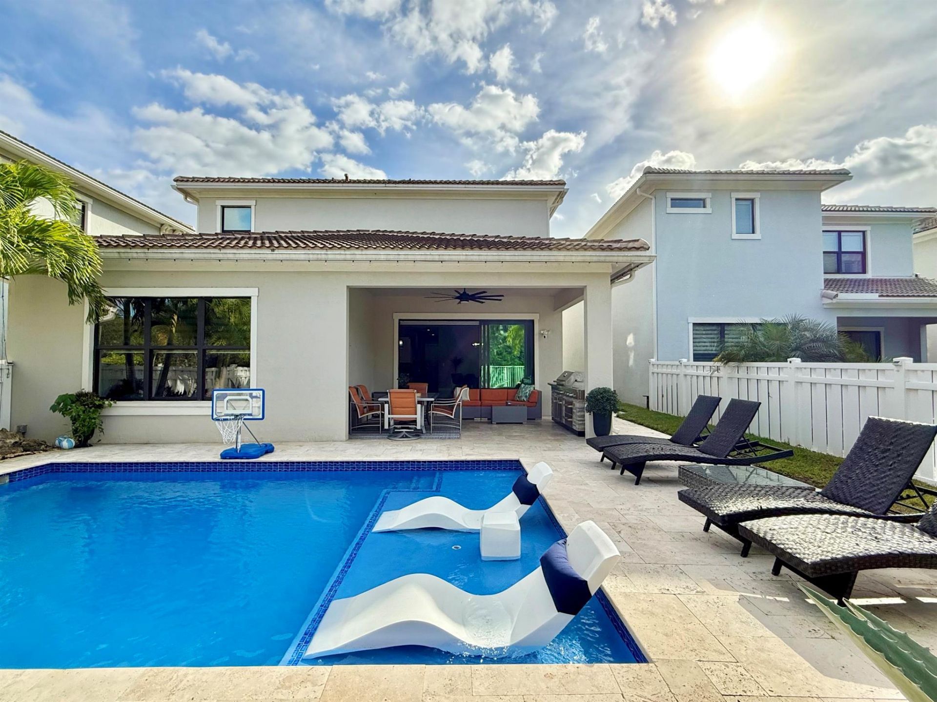 8655 NW 39th Court, Coral Springs, FL 33065 Photo