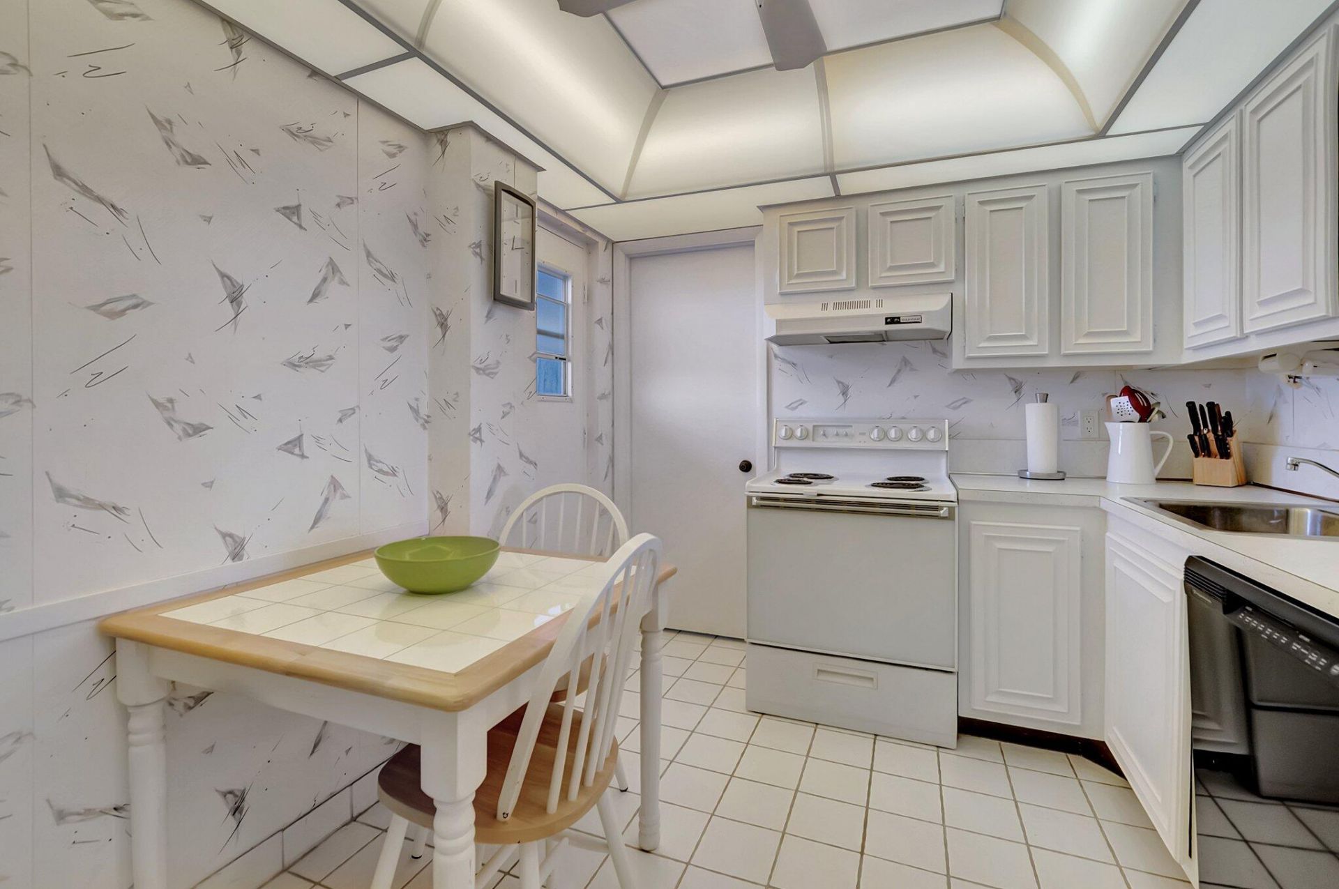 6699 NW 2nd Avenue, Unit 410, Boca Raton, FL 33487 Photo