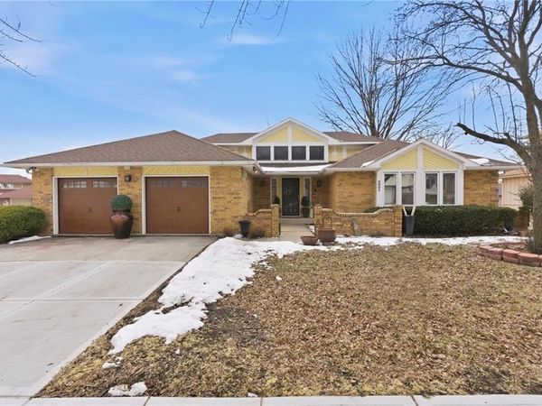 2001 E 60th Terrace, Kansas City, MO 64130