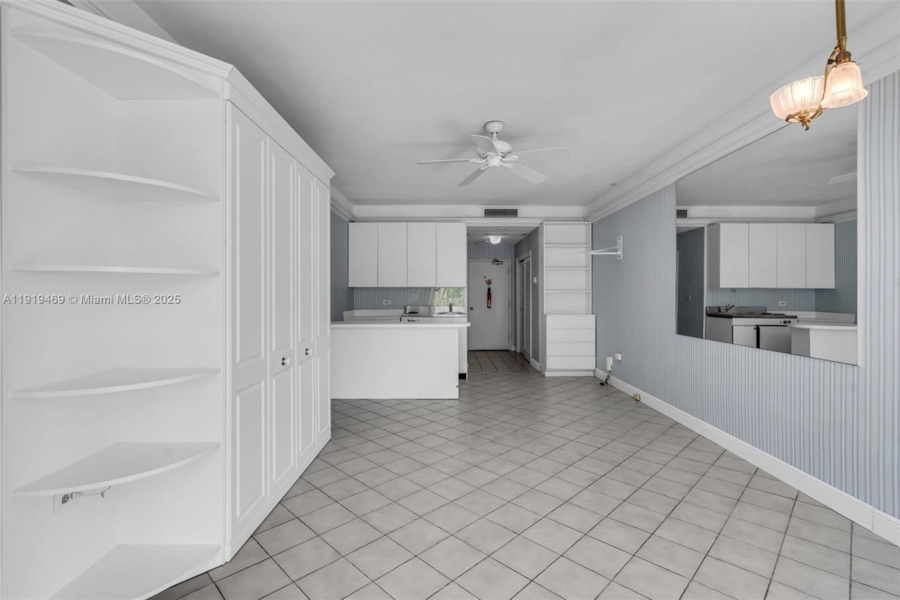 200 Ocean Lane Dr, Unit 407-GR09, Key Biscayne, FL 33149 Photo