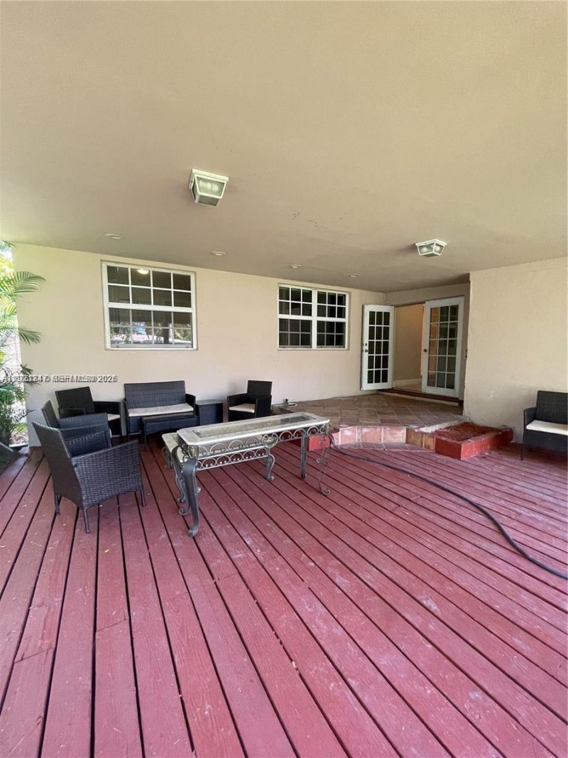 1531 Moffett St, Hollywood, FL 33020 Photo
