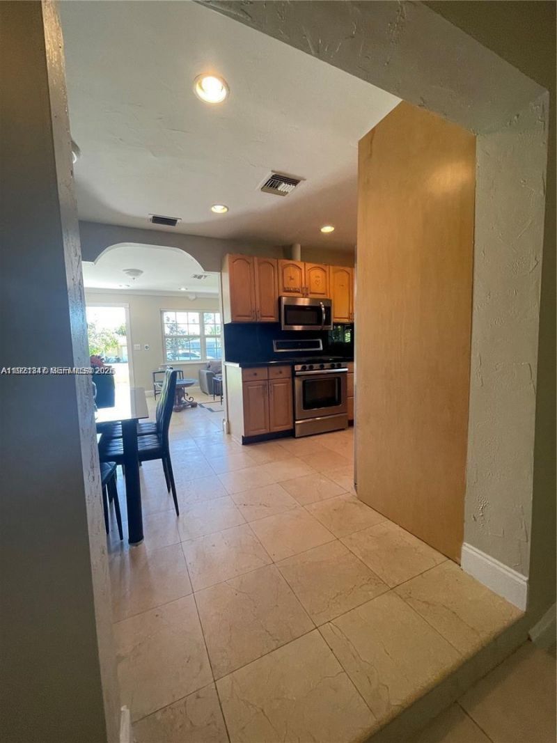 1531 Moffett St, Hollywood, FL 33020 Photo