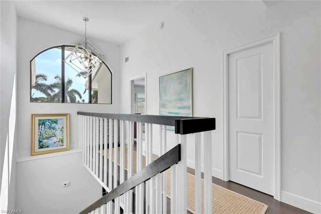 605 8th Ave S, Unit 605, Naples, FL 34102 Photo