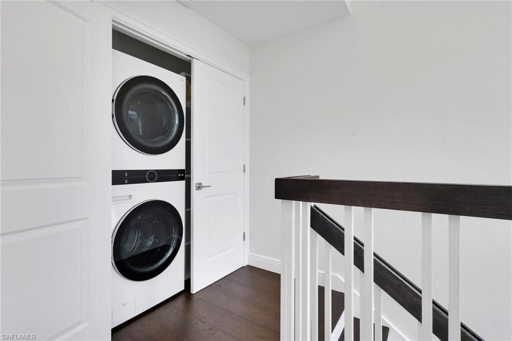 605 8th Ave S, Unit 605, Naples, FL 34102 Photo