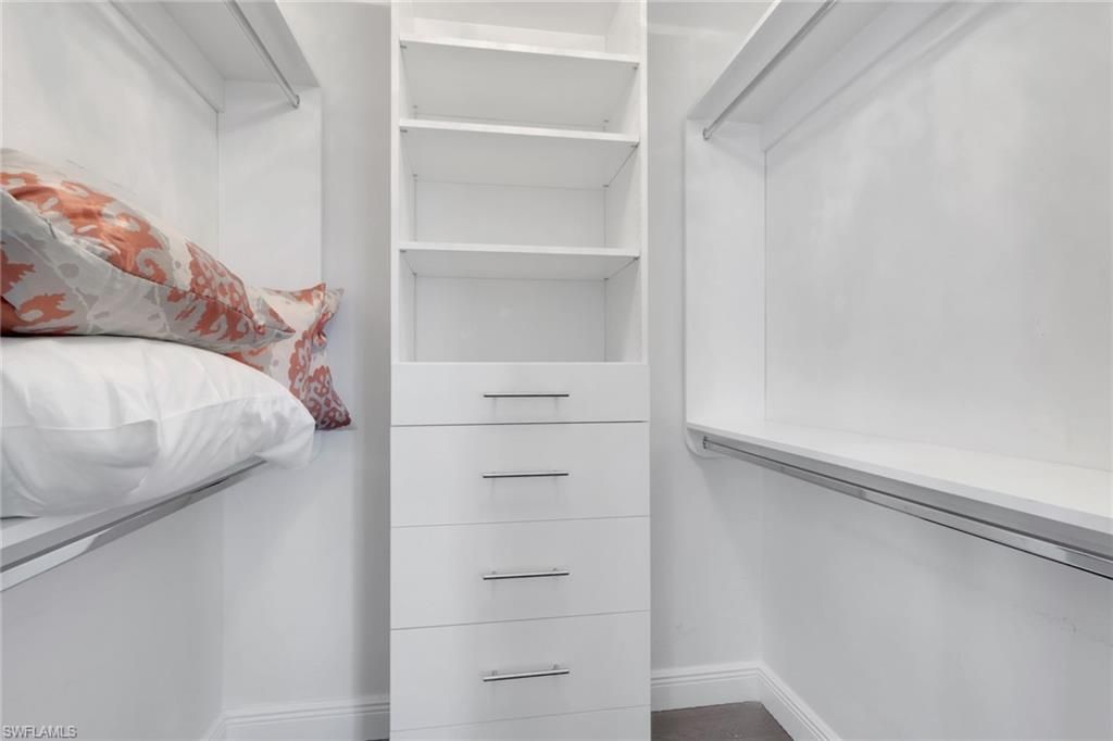 605 8th Ave S, Unit 605, Naples, FL 34102 Photo