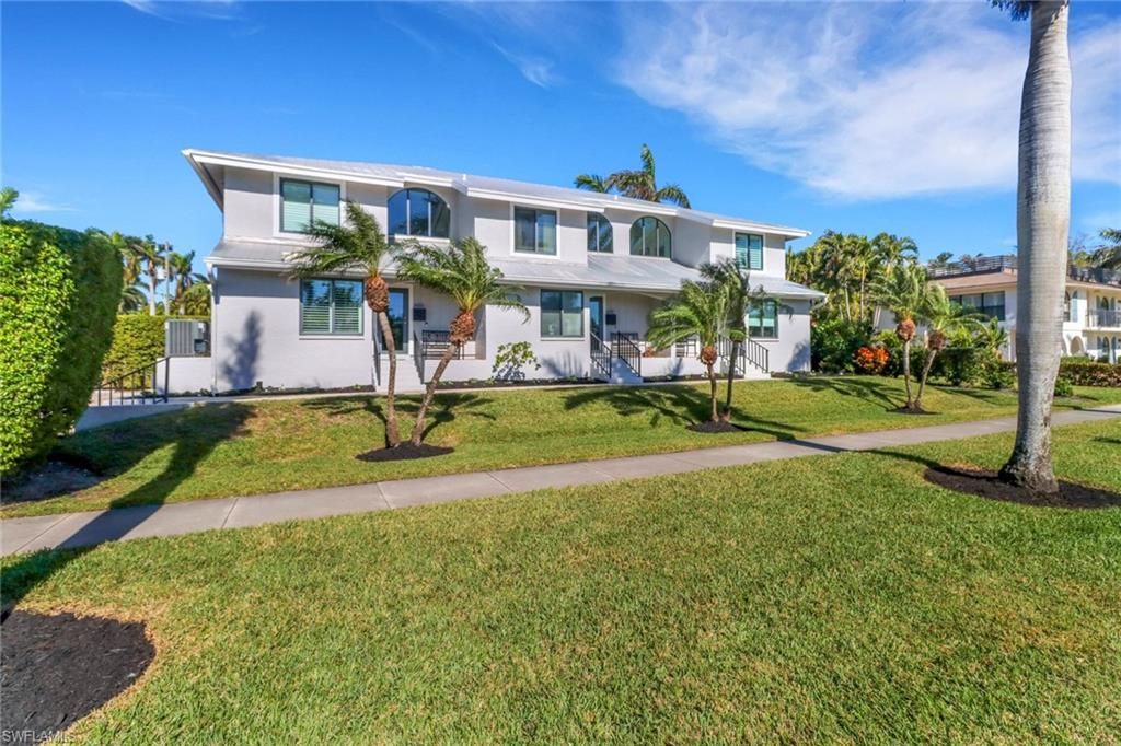 605 8th Ave S, Unit 605, Naples, FL 34102 Photo