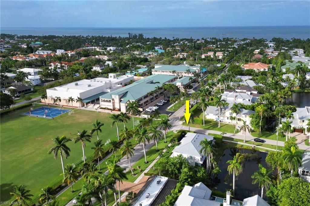 605 8th Ave S, Unit 605, Naples, FL 34102 Photo