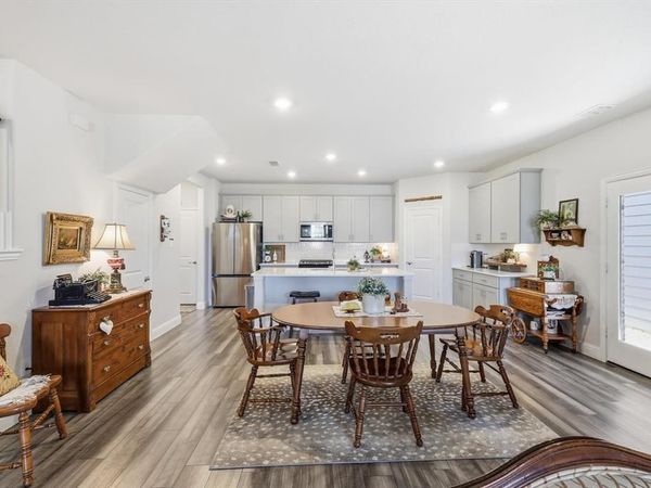 2645 Kings Canyon Mews, Corinth, TX 76210