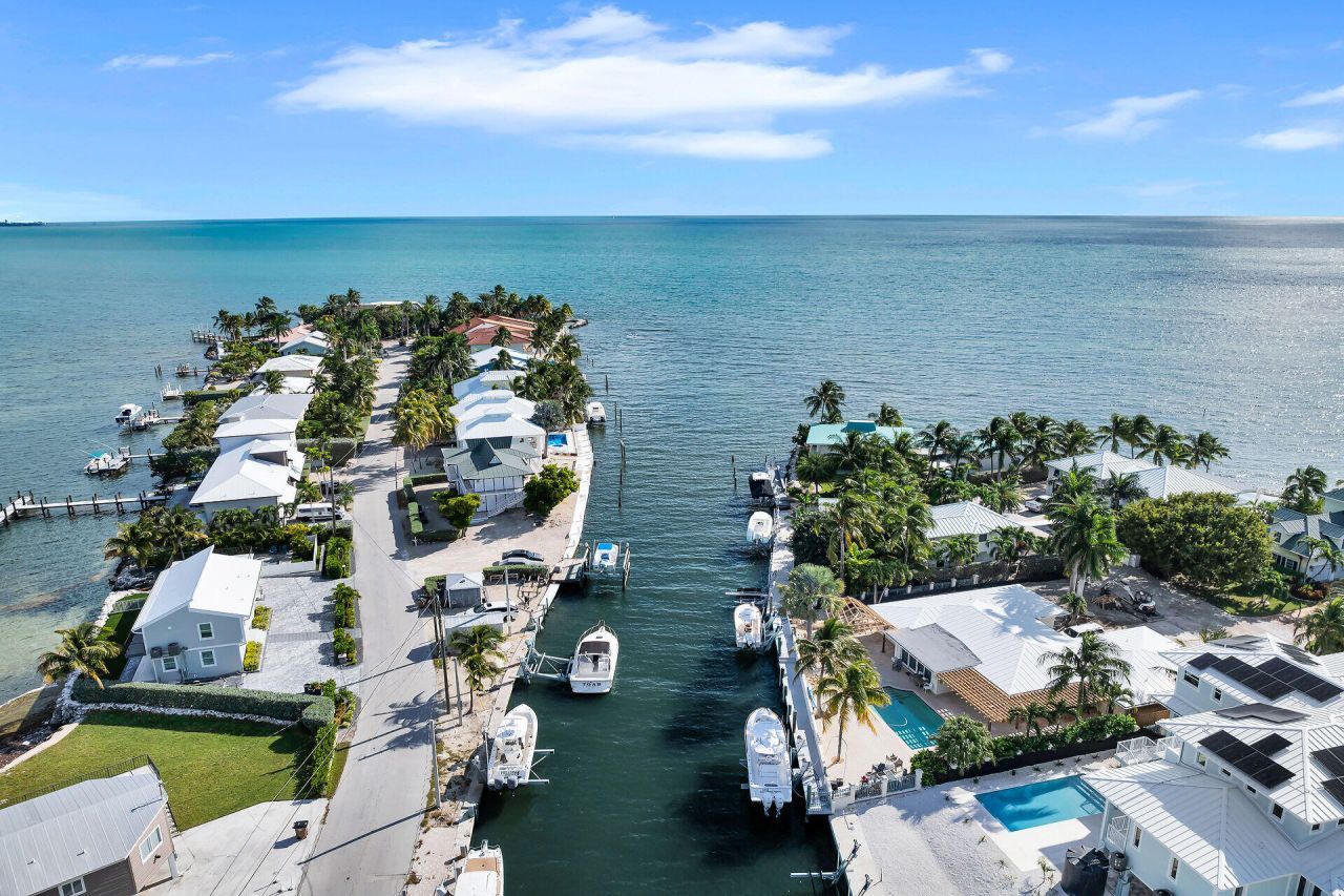 1 Ocean East, Marathon, FL 33050 Photo