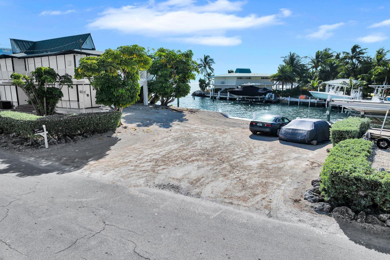 1 Ocean East, Marathon, FL 33050 Photo