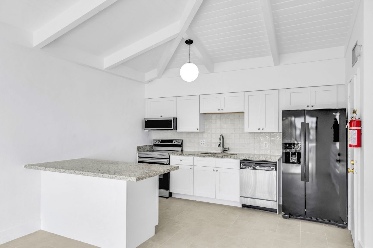 1 Ocean East, Marathon, FL 33050 Photo