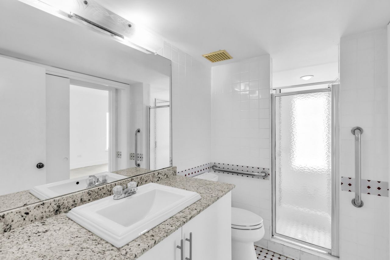 1 Ocean East, Marathon, FL 33050 Photo