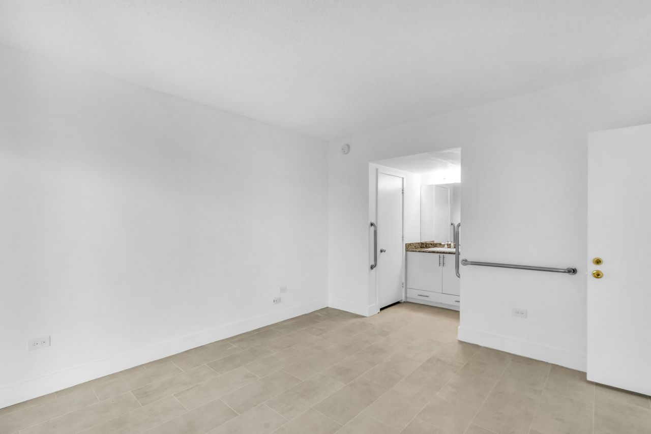 1 Ocean East, Marathon, FL 33050 Photo