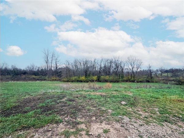 Lot 6 W Bourbon Street , Eldon, MO 65026