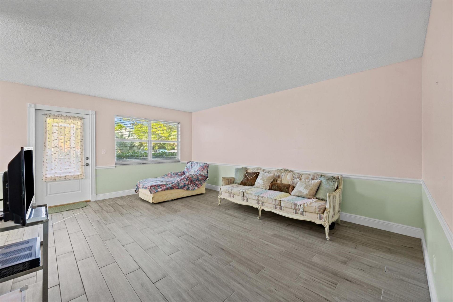 380 Sheffield P, West Palm Beach, FL 33417 Photo