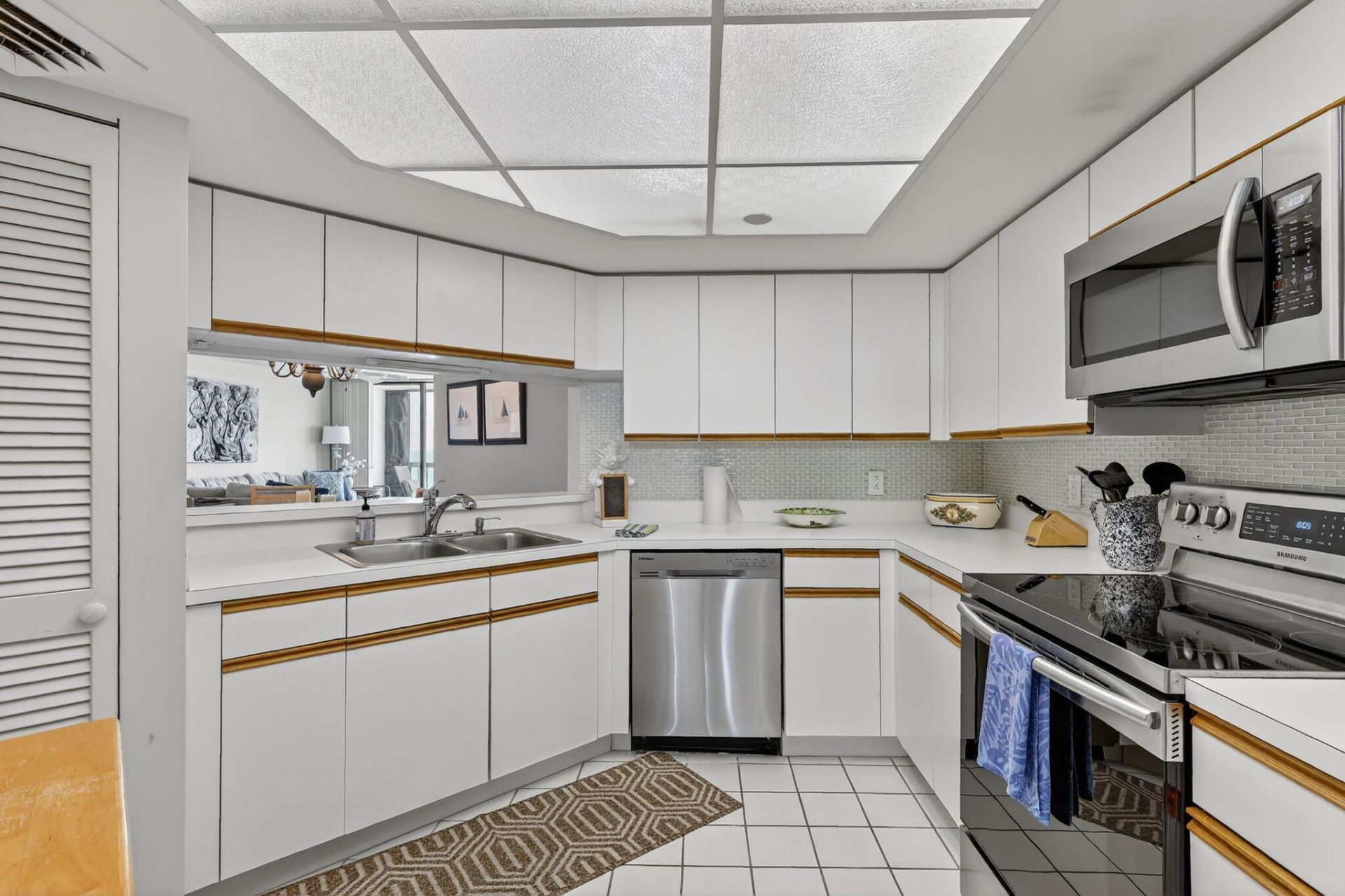 8880 S Ocean Drive, Unit 1103, Jensen Beach, FL 34957 Photo