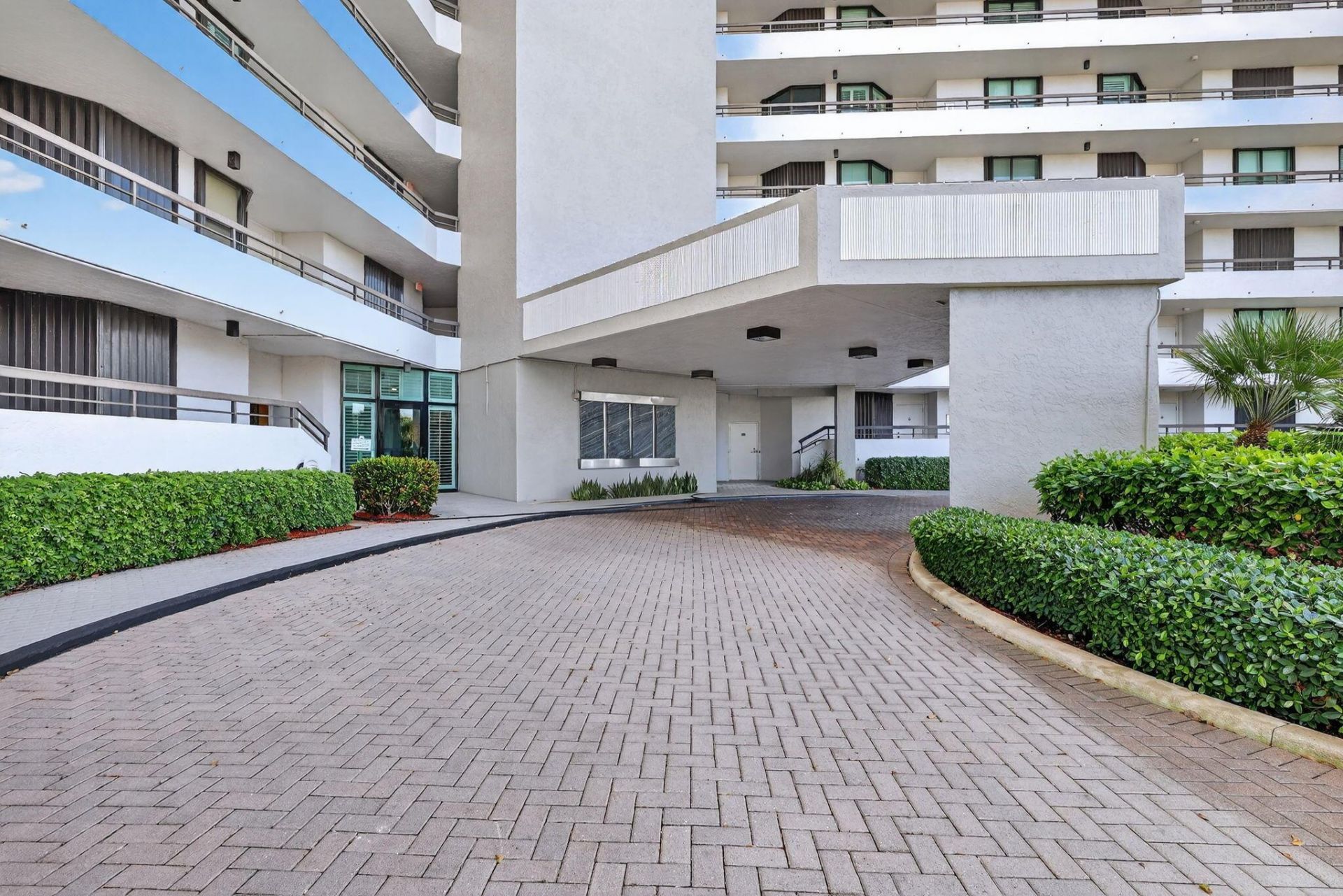 8880 S Ocean Drive, Unit 1103, Jensen Beach, FL 34957 Photo