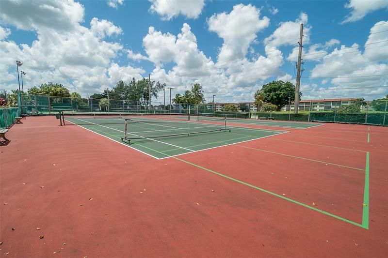 9320 S Hollybrook Lake Drive, Unit 103, Pembroke Pines, FL 33025 Photo