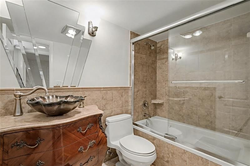 9320 S Hollybrook Lake Drive, Unit 103, Pembroke Pines, FL 33025 Photo