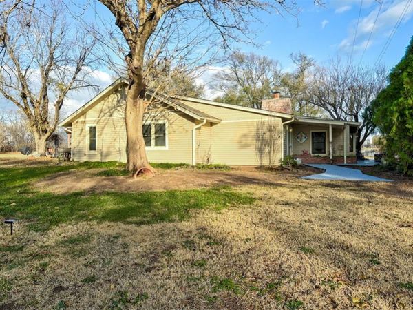 256068 E County Road 43 Road, Cleo Springs, OK 73729