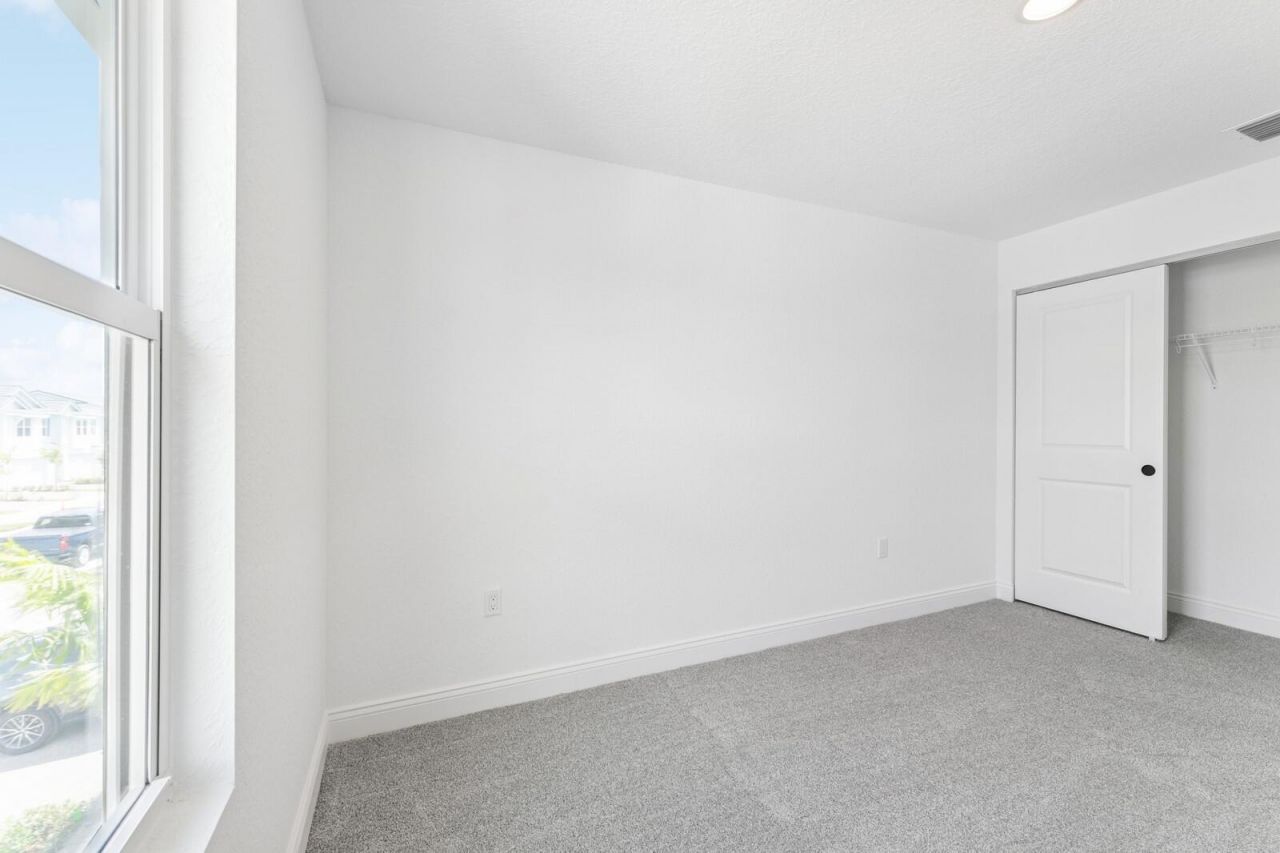 174 SE Birch Terrace, Unit 207, Stuart, FL 34997 Photo