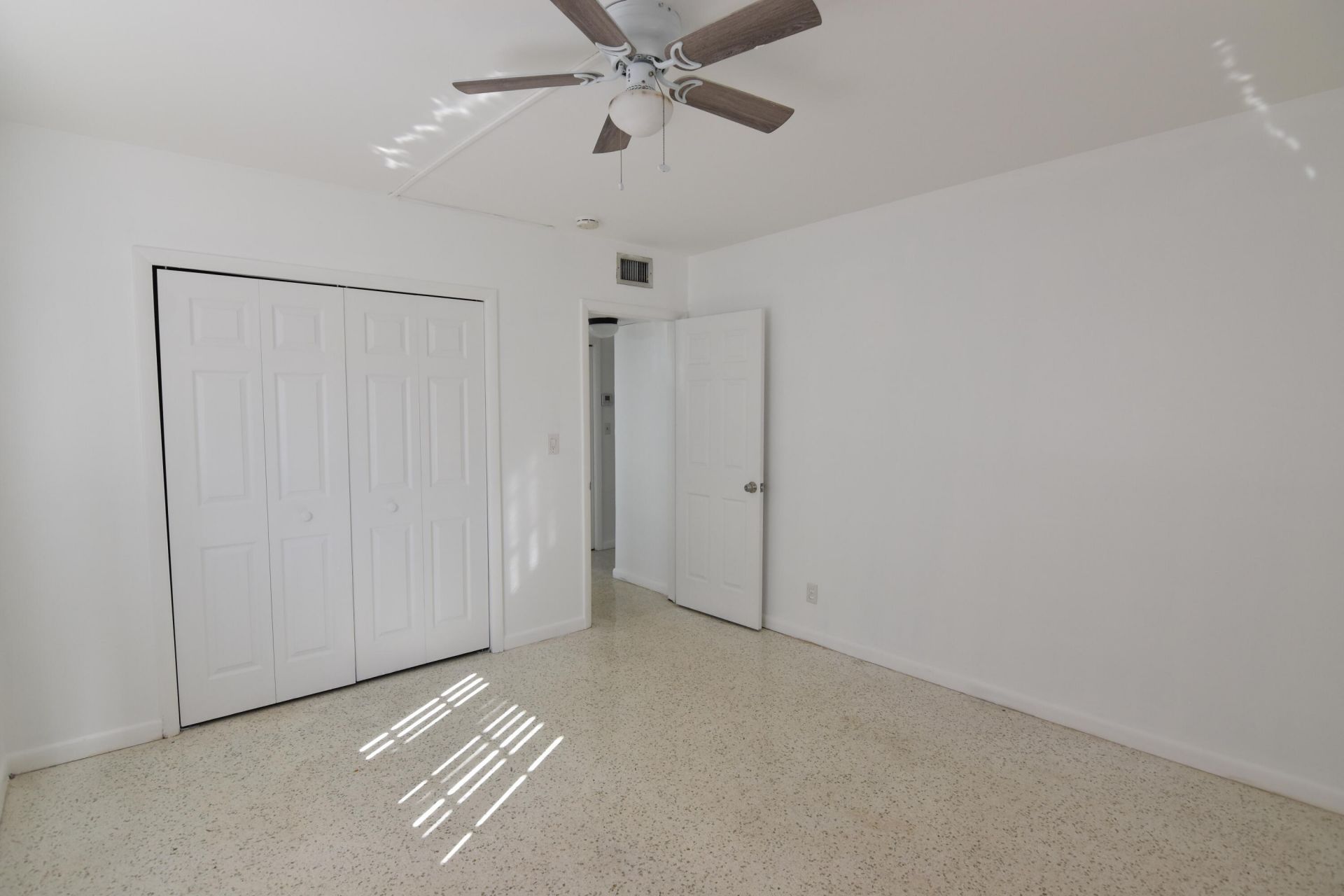2472 NE 5th Avenue, Unit 2472, Boca Raton, FL 33431 Photo