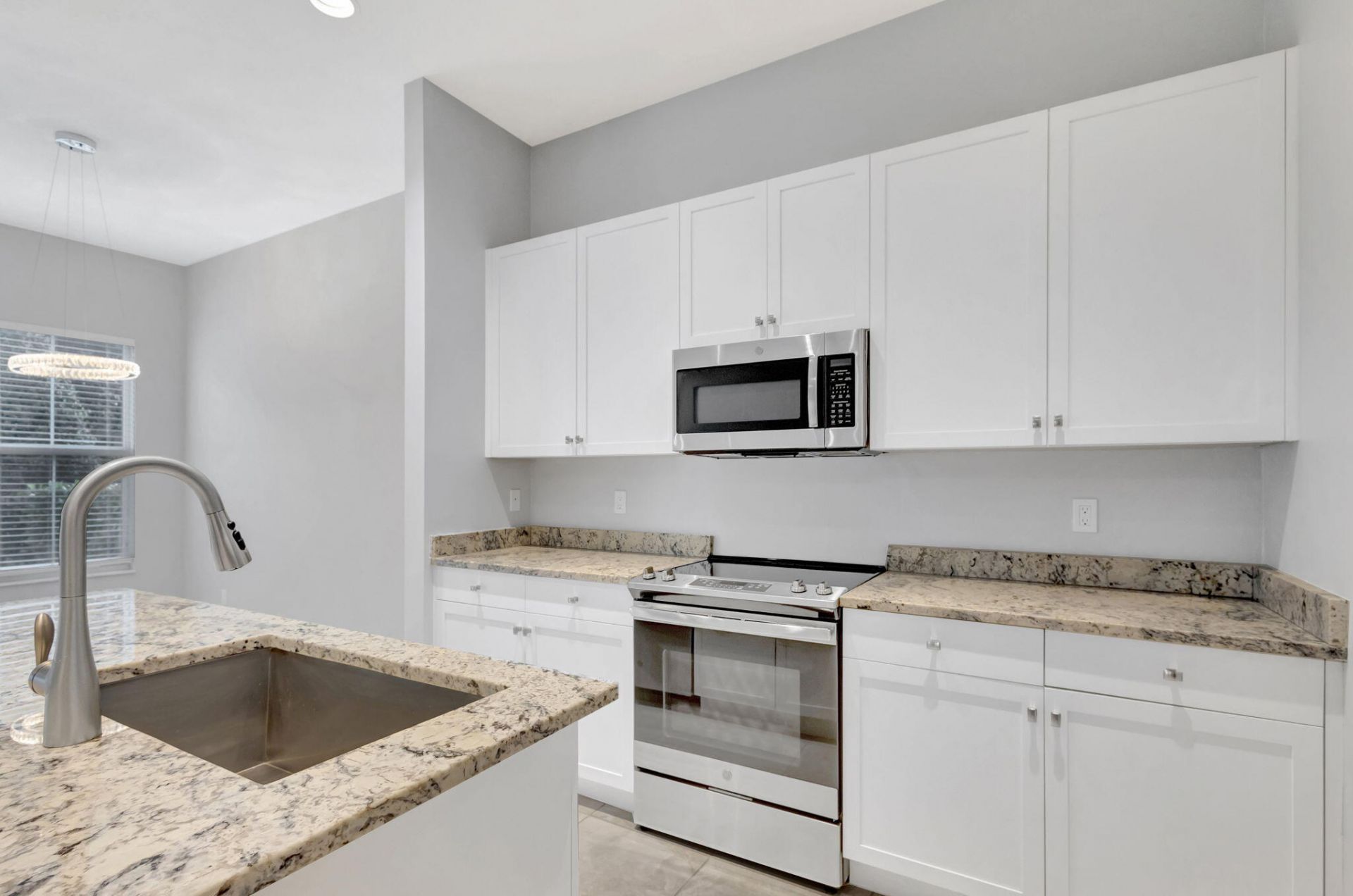 4924 Pointe Midtown Way, Unit 21, Palm Beach Gardens, FL 33418 Photo