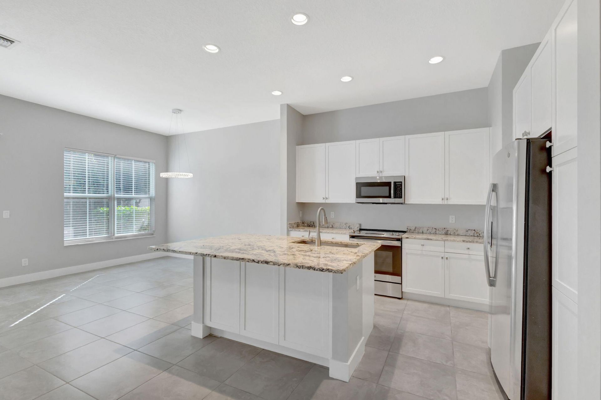 4924 Pointe Midtown Way, Unit 21, Palm Beach Gardens, FL 33418 Photo