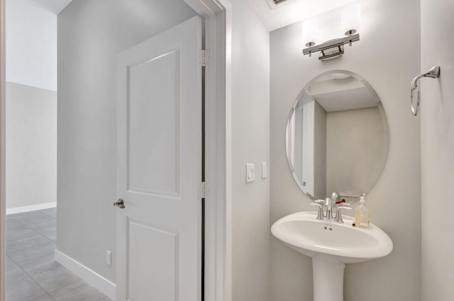 4924 Pointe Midtown Way, Unit 21, Palm Beach Gardens, FL 33418 Photo