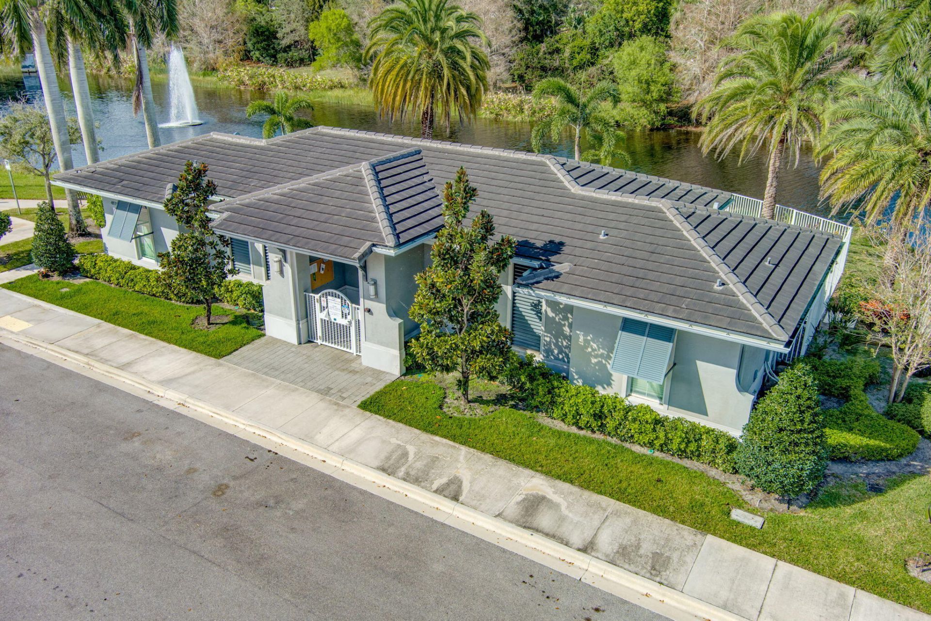 4924 Pointe Midtown Way, Unit 21, Palm Beach Gardens, FL 33418 Photo