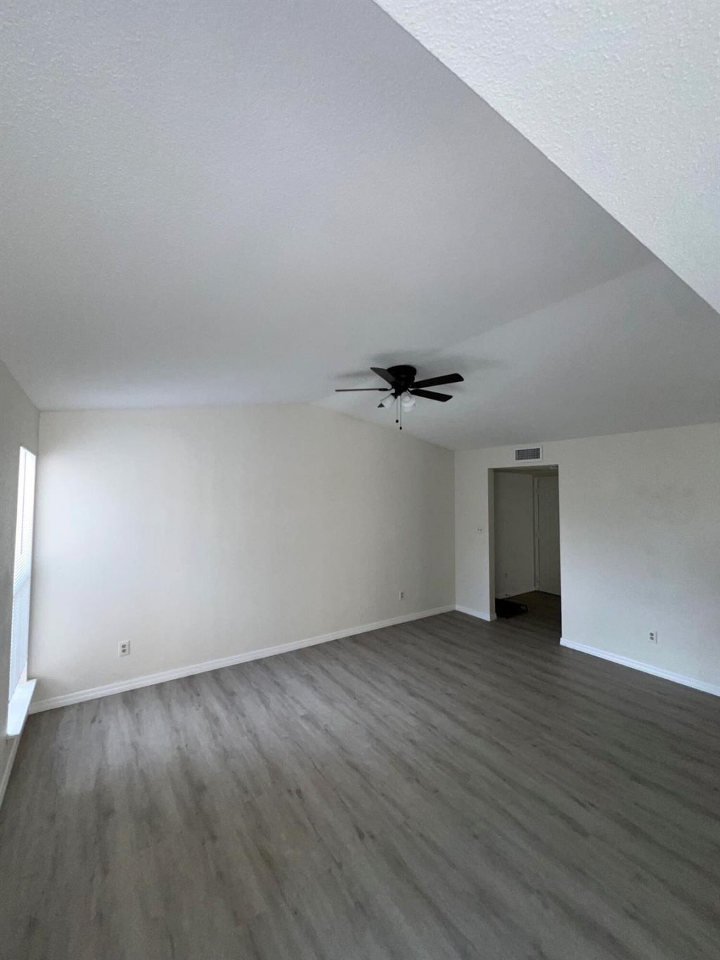 899 Riverside Drive, Unit 620, Coral Springs, FL 33071 Photo