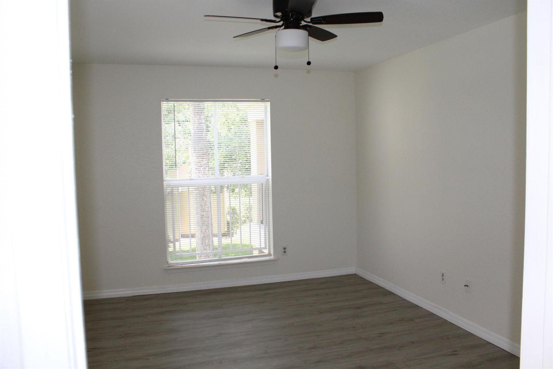 899 Riverside Drive, Unit 620, Coral Springs, FL 33071 Photo