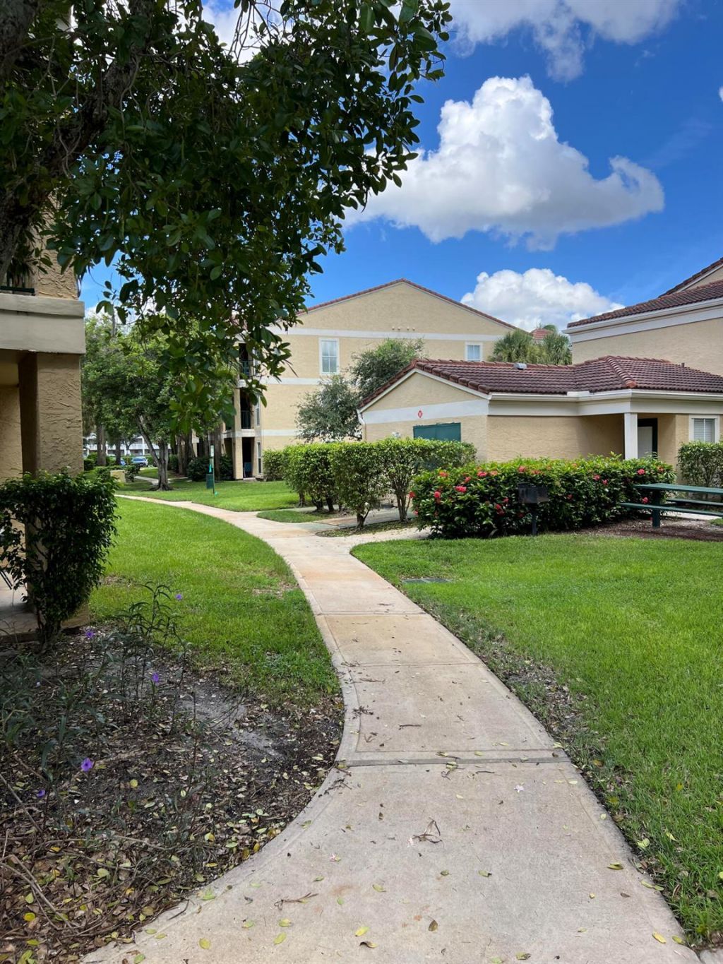 899 Riverside Drive, Unit 620, Coral Springs, FL 33071 Photo
