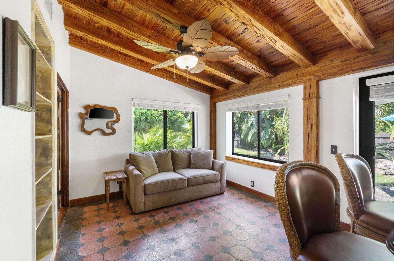 400 33rd Street, West Palm Beach, FL 33407 Photo