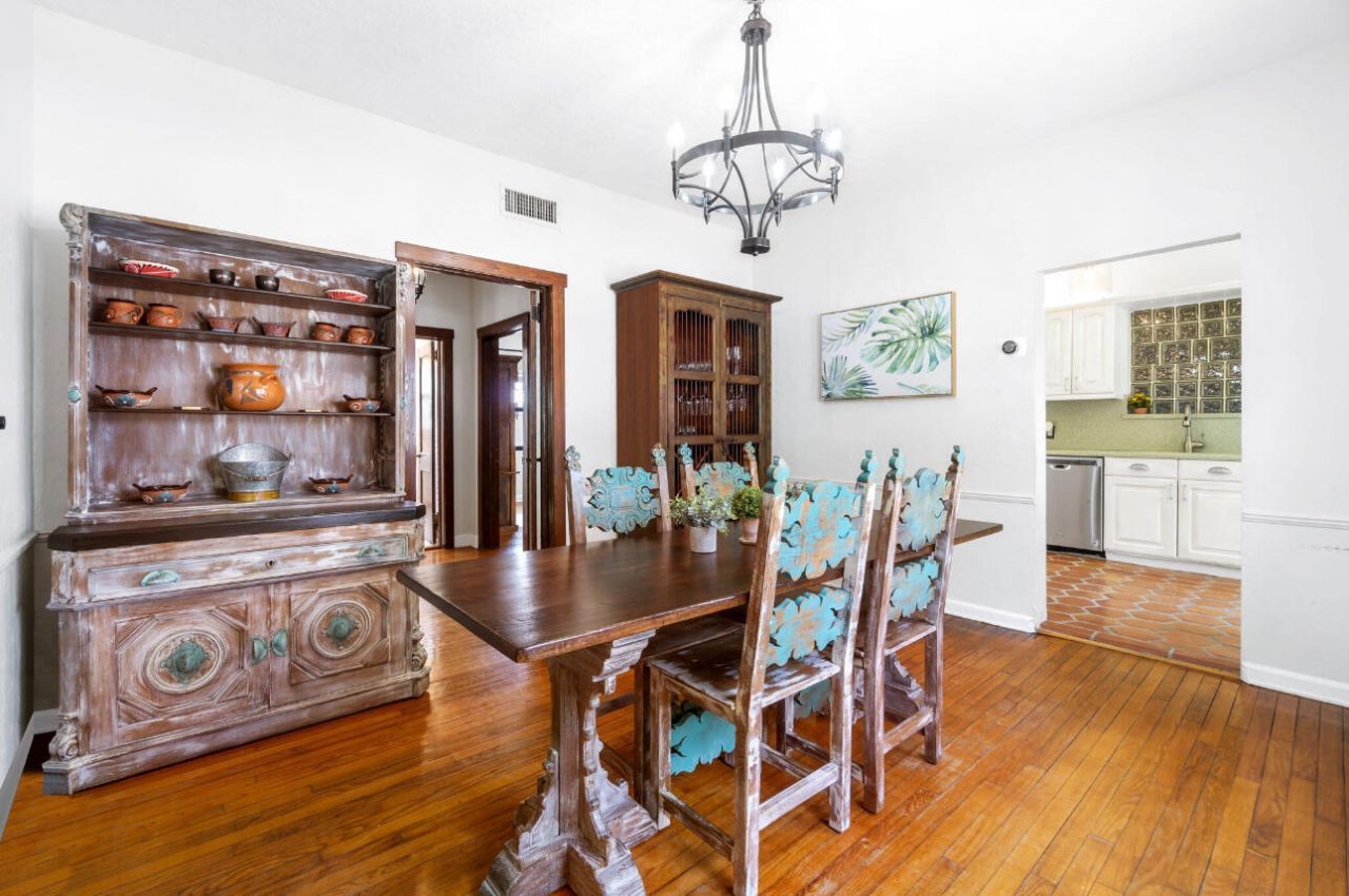 400 33rd Street, West Palm Beach, FL 33407 Photo