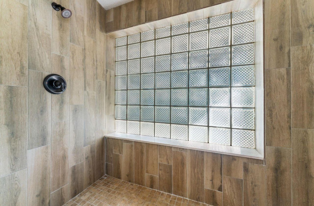 400 33rd Street, West Palm Beach, FL 33407 Photo