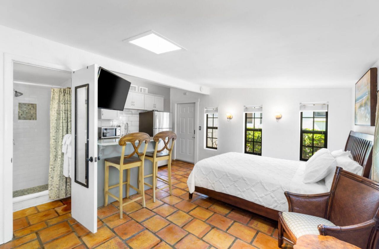 400 33rd Street, West Palm Beach, FL 33407 Photo