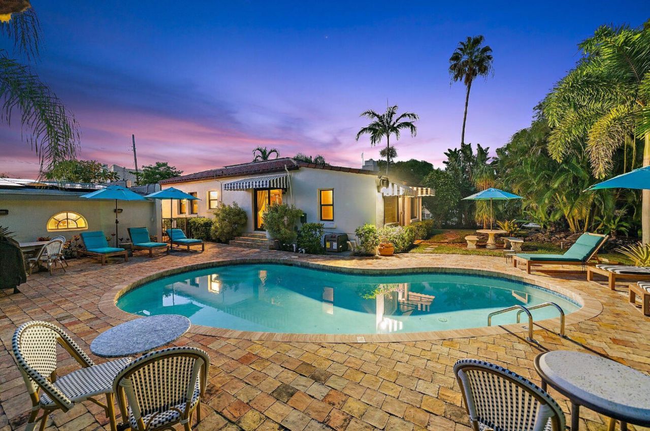 400 33rd Street, West Palm Beach, FL 33407 Photo