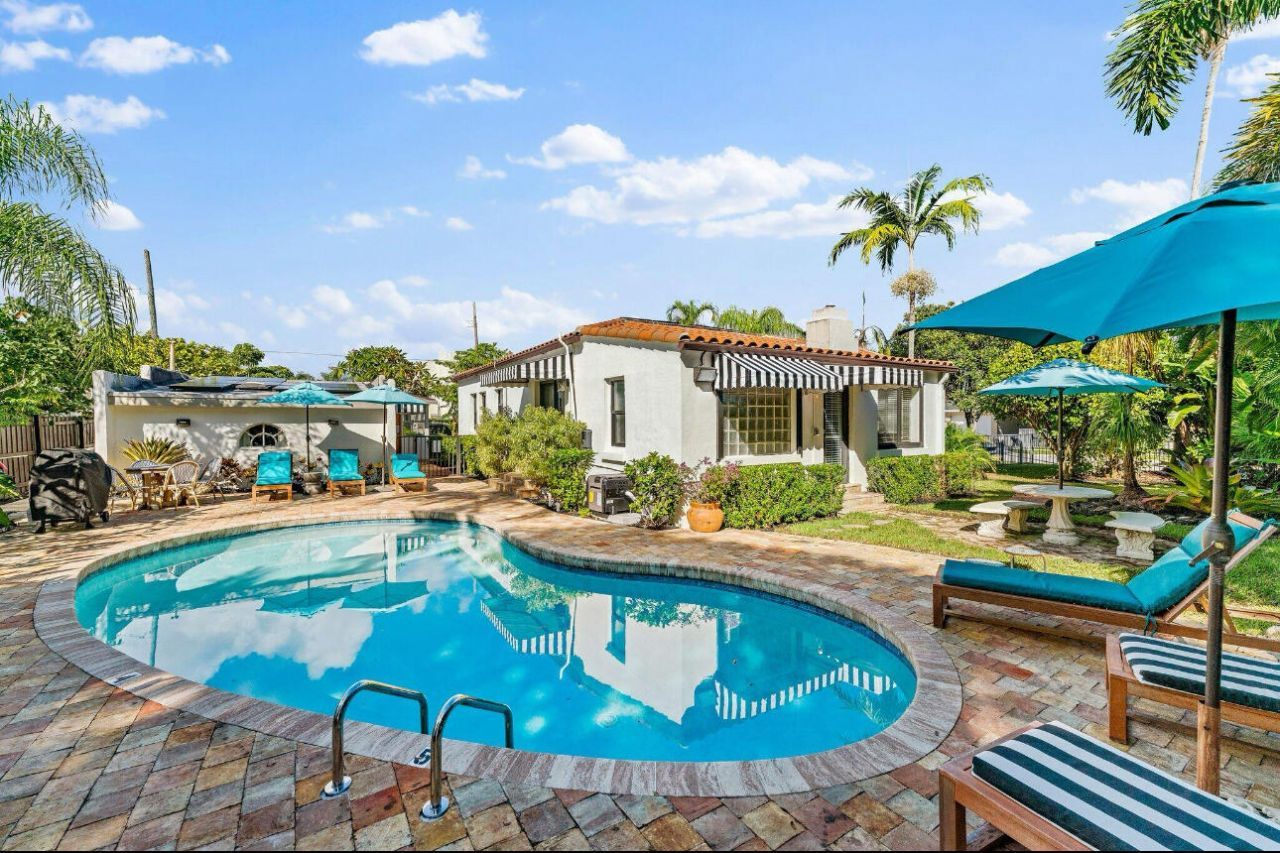 400 33rd Street, West Palm Beach, FL 33407 Photo