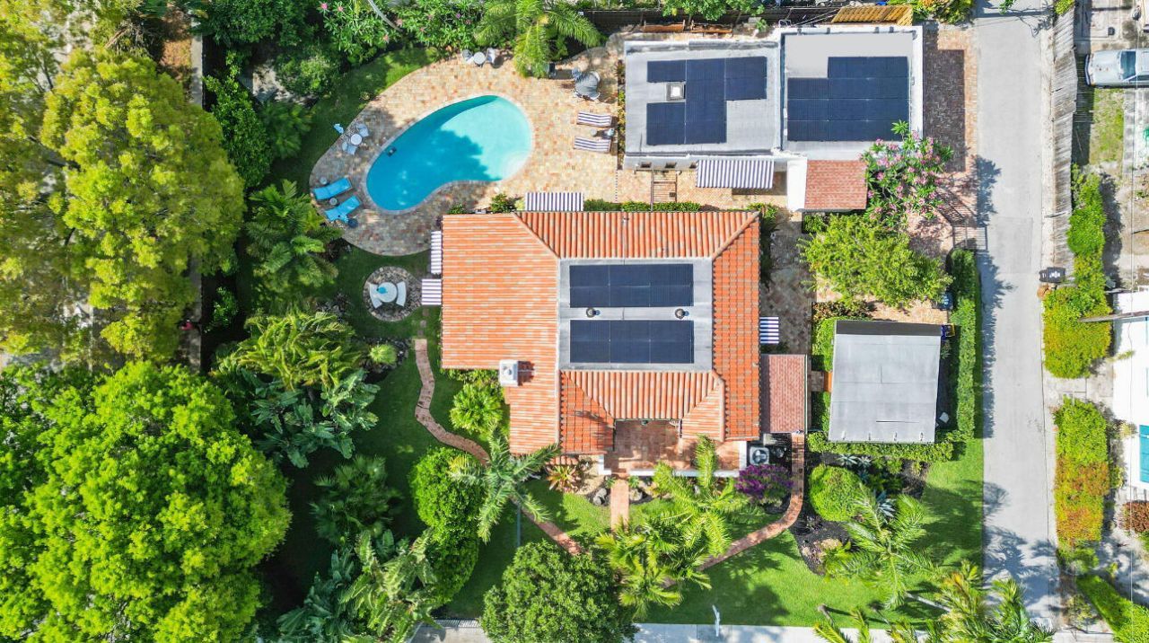 400 33rd Street, West Palm Beach, FL 33407 Photo