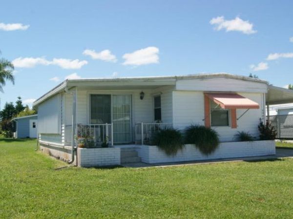 6948 SE Delegate Street, Hobe Sound, FL 33455