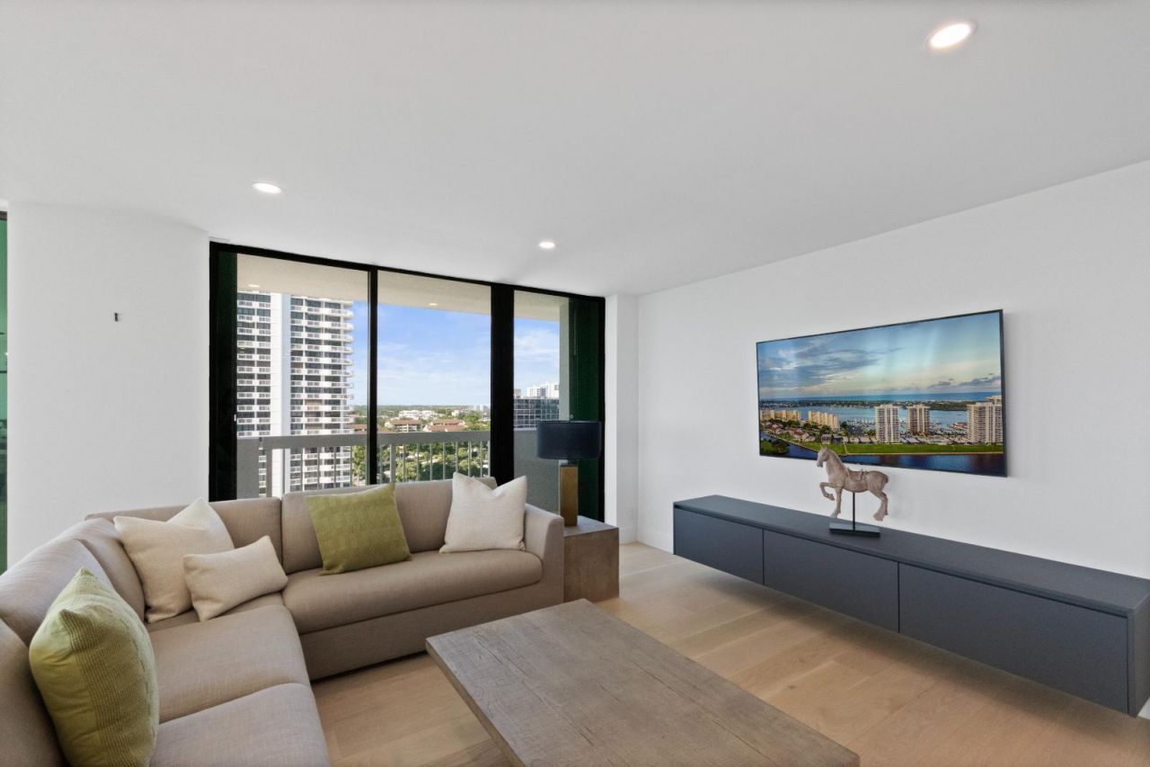 115 Lakeshore Drive, Unit 1248, North Palm Beach, FL 33408 Photo