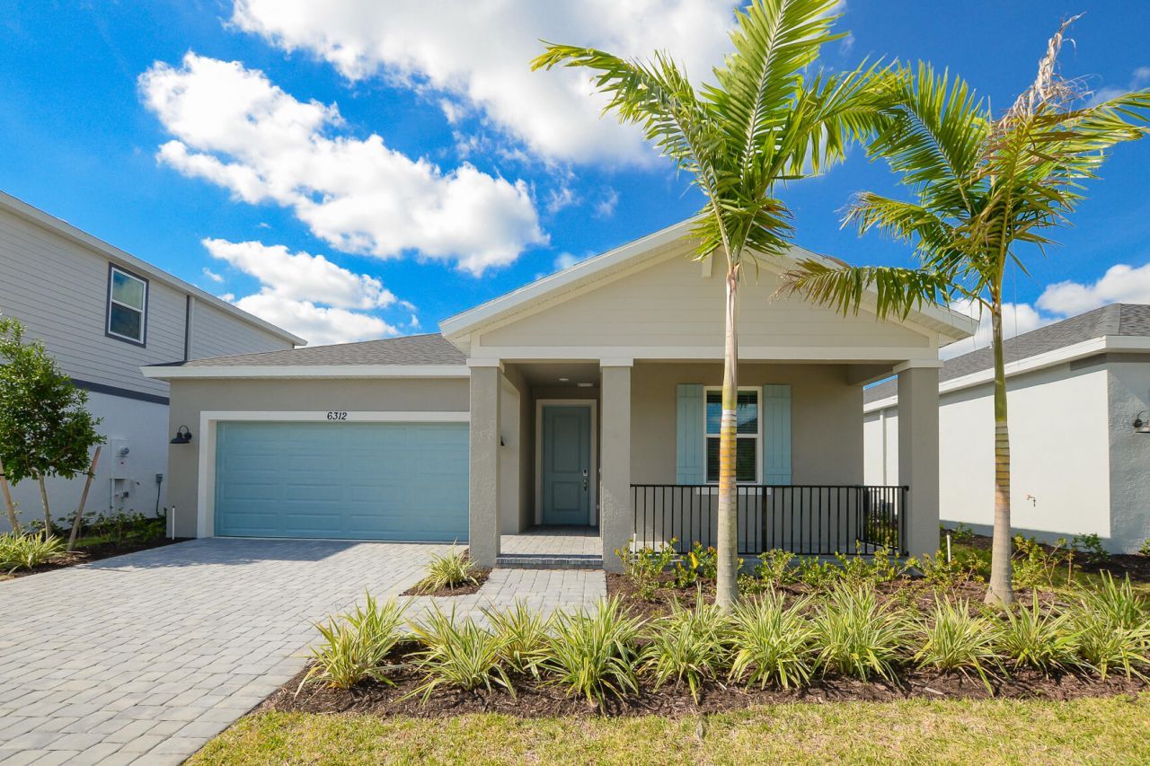 6312 NW Cloverdale Avenue, Port Saint Lucie, FL 34987 Photo