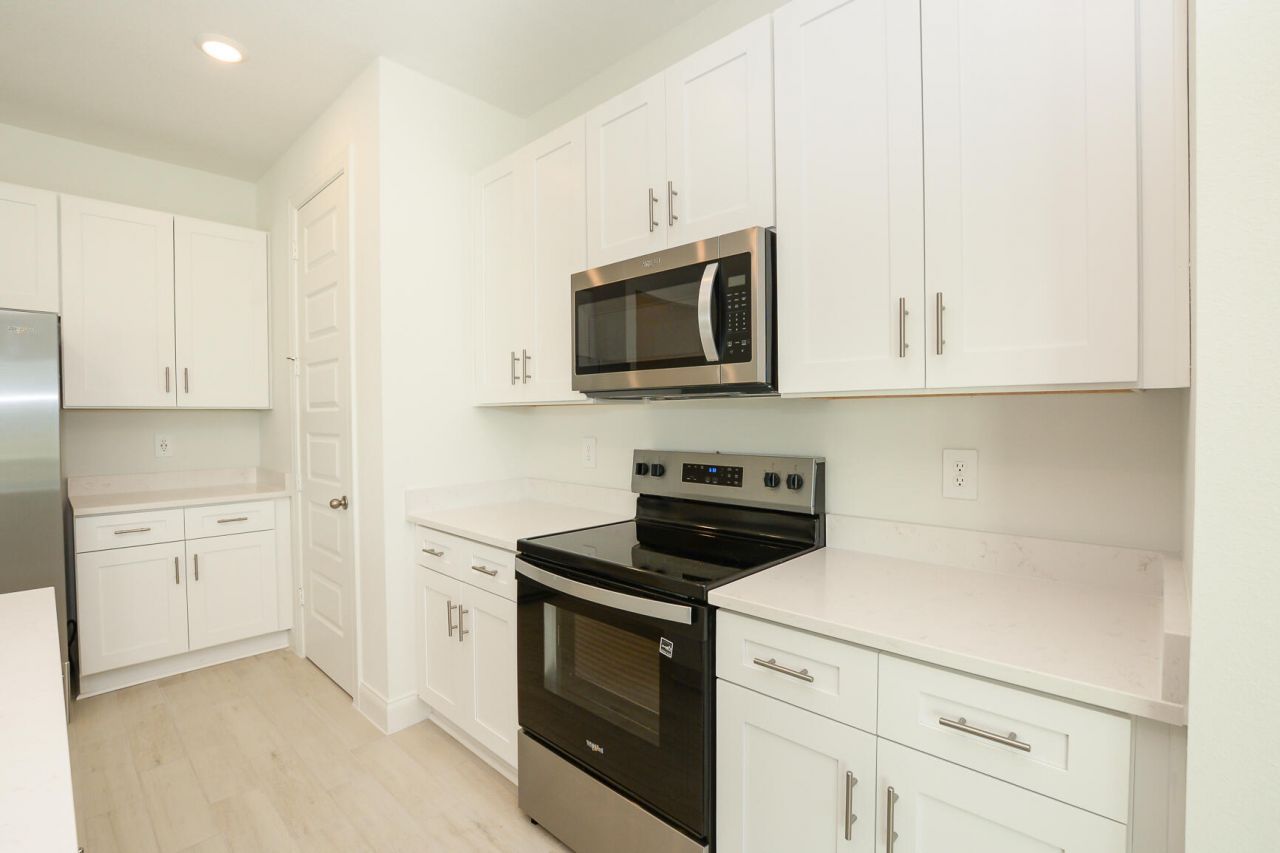 6312 NW Cloverdale Avenue, Port Saint Lucie, FL 34987 Photo