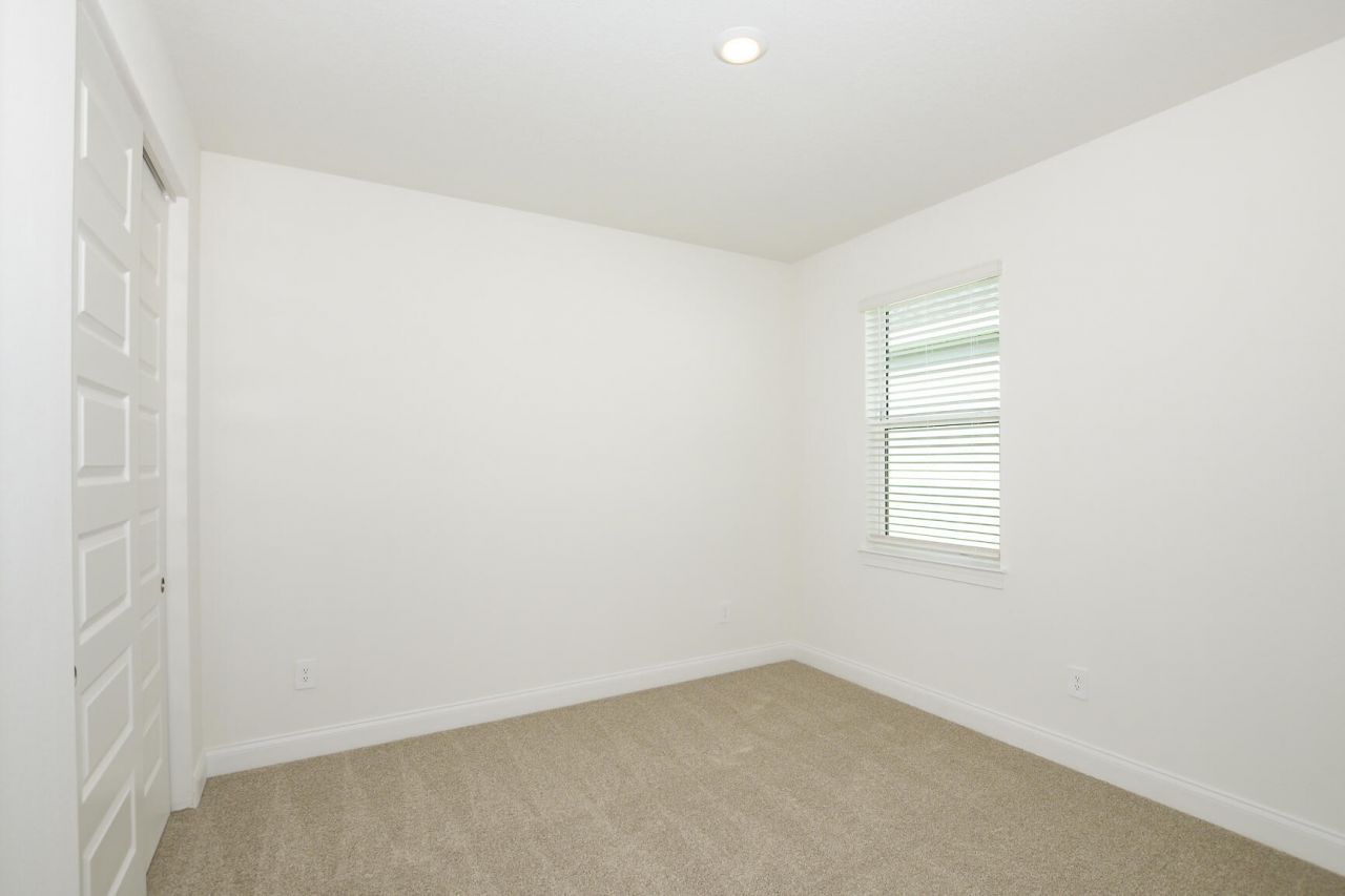 6312 NW Cloverdale Avenue, Port Saint Lucie, FL 34987 Photo