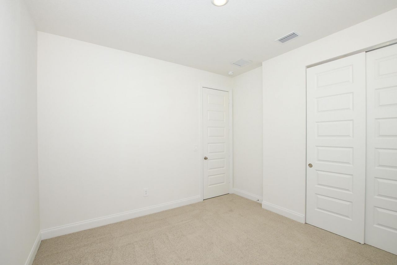 6312 NW Cloverdale Avenue, Port Saint Lucie, FL 34987 Photo