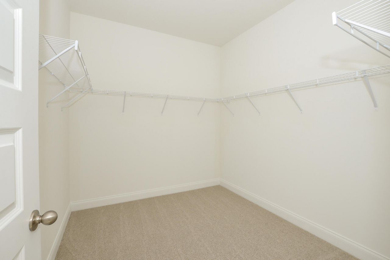 6312 NW Cloverdale Avenue, Port Saint Lucie, FL 34987 Photo